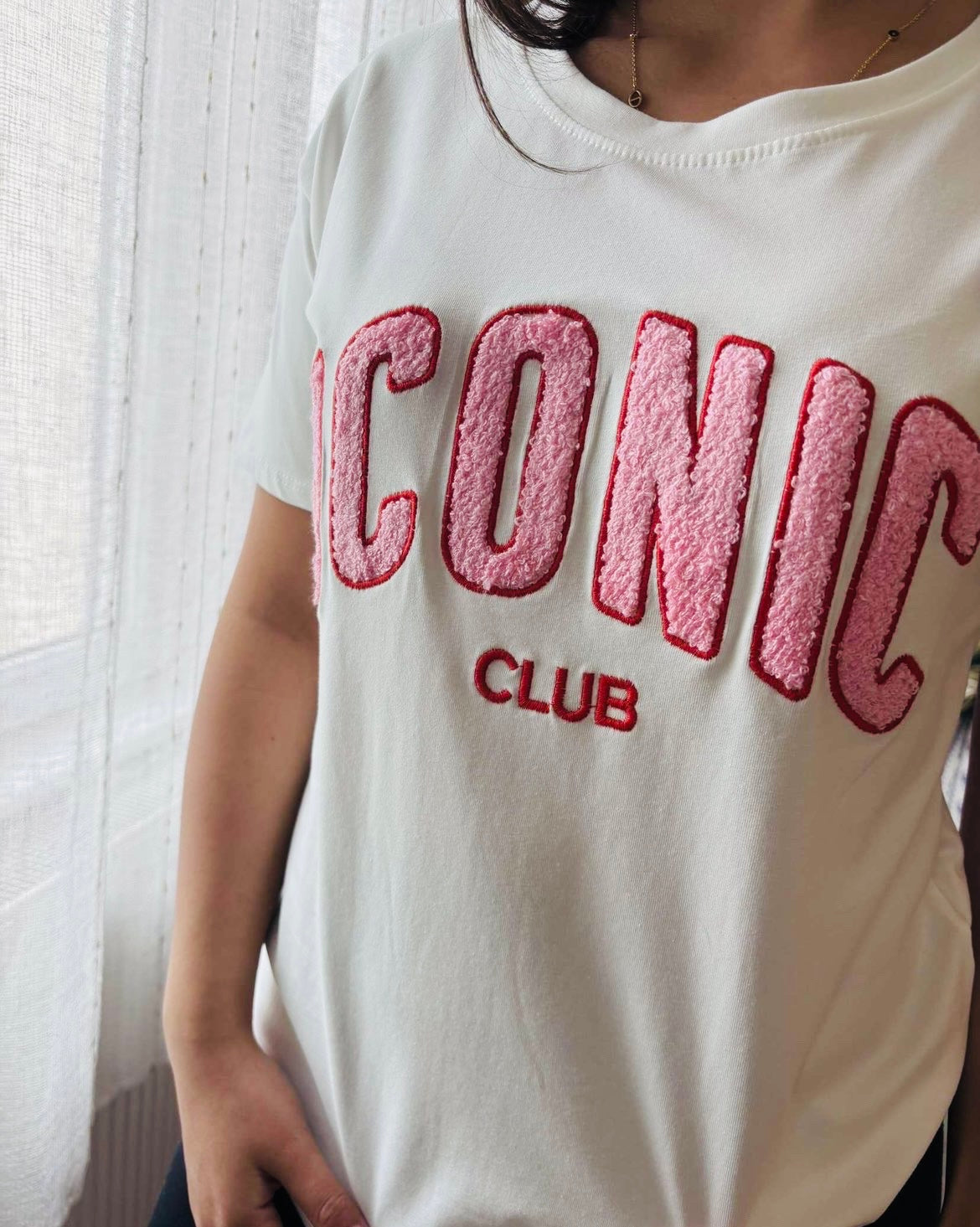 T-shirt iconic