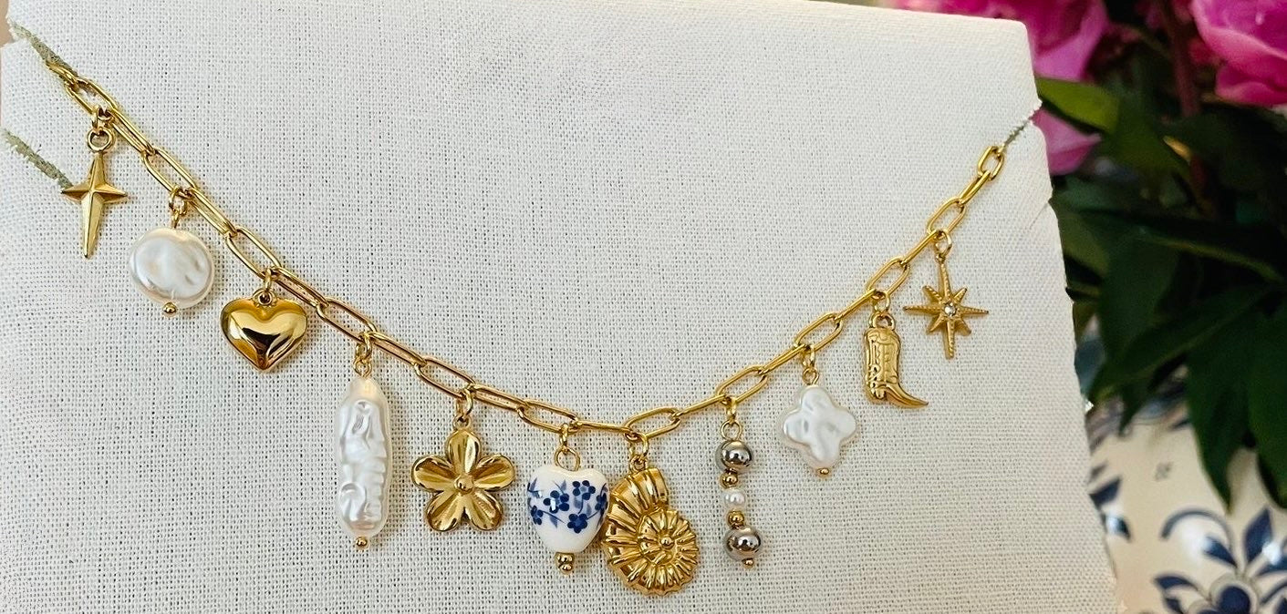 Collier Emmy